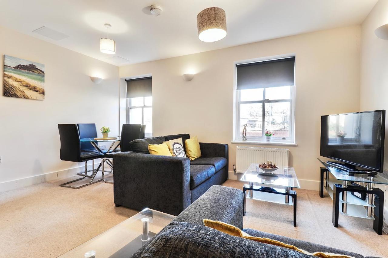 Sapphire Serviced Apartment تْشيلمِسفورد المظهر الخارجي الصورة